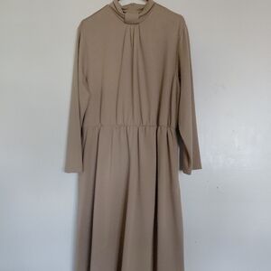 Vintage Vicki Wayne Tan Plus Size High Neck Long Sleeve Dress Size 18P